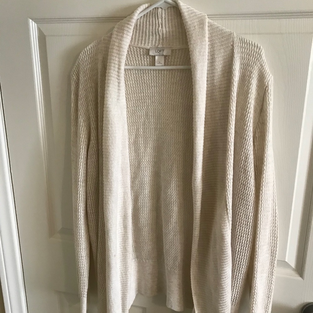 Ann Taylor LOFT Woman’s Cardigan